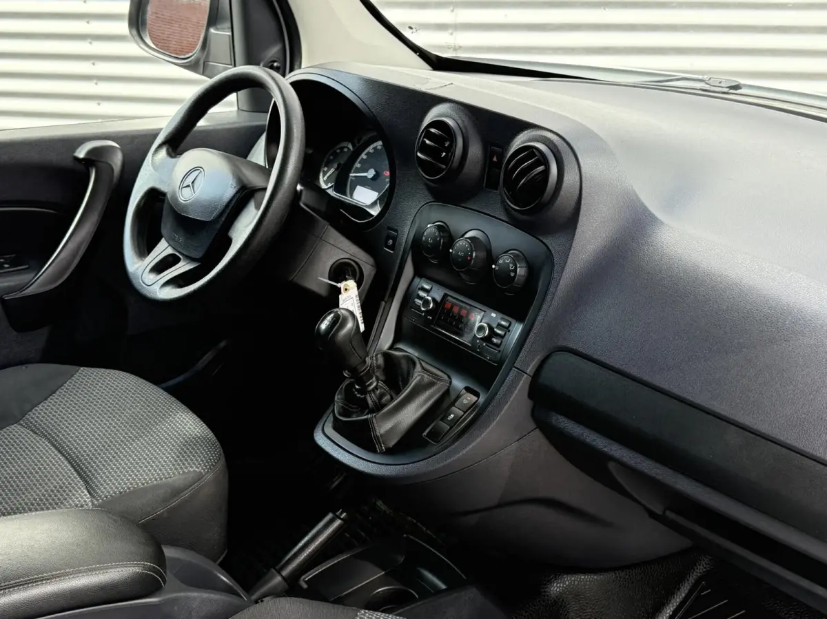bestel 111 CDI Navi Airco Perfecte Staat 2021 Eerste eigenaar Rechter Schuifdeur Historie Aanwezig