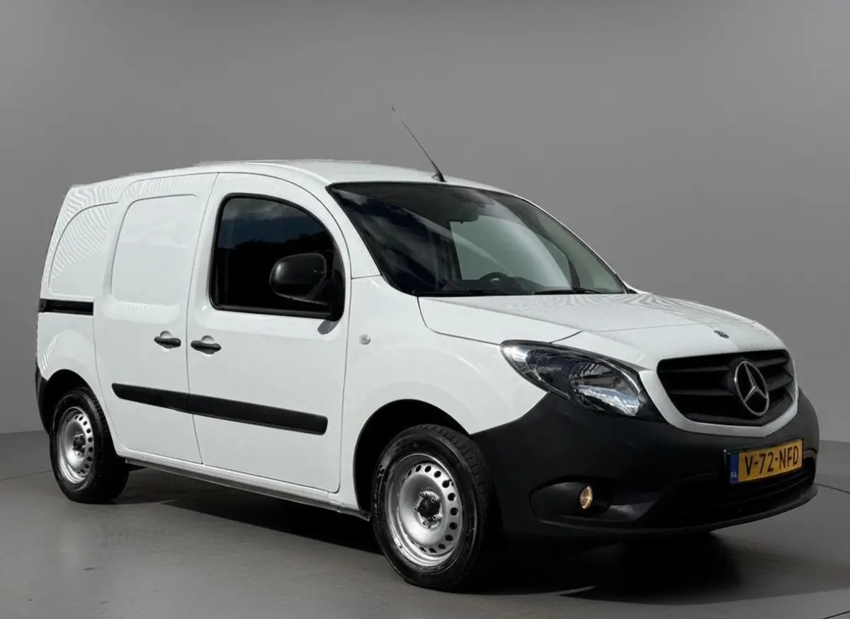 bestel 111 CDI Navi Airco Perfecte Staat 2021 Eerste eigenaar Rechter Schuifdeur Historie Aanwezig