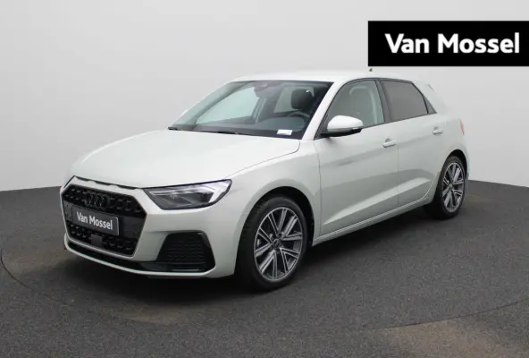 30 TFSI Advanced edition 116 PK | S-line | Adaptive cruise control l Stoelverwarming l Climate control l Navigatie l Apple Carplay / Android Auto l LED-koplampen l Privacy glas l Optiekpakke