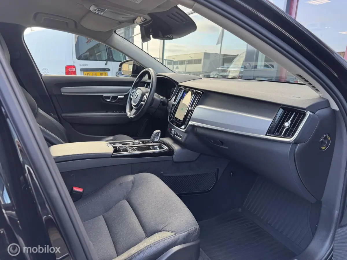 2.0 T8 AWD Inscription/ Navigatie / Trekhaak / Etc