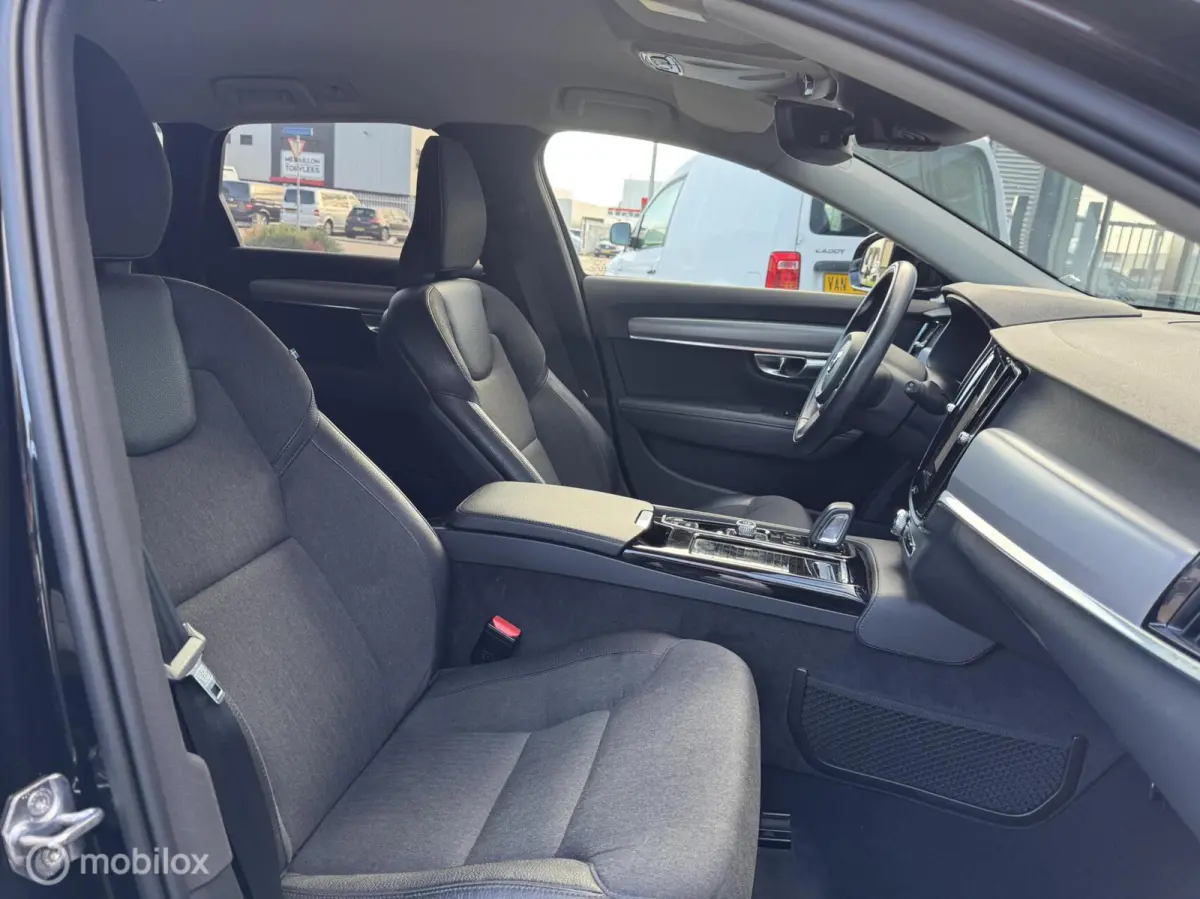 2.0 T8 AWD Inscription/ Navigatie / Trekhaak / Etc