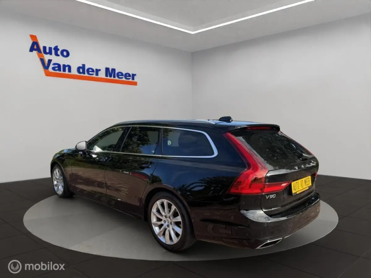 2.0 T8 AWD Inscription/ Navigatie / Trekhaak / Etc