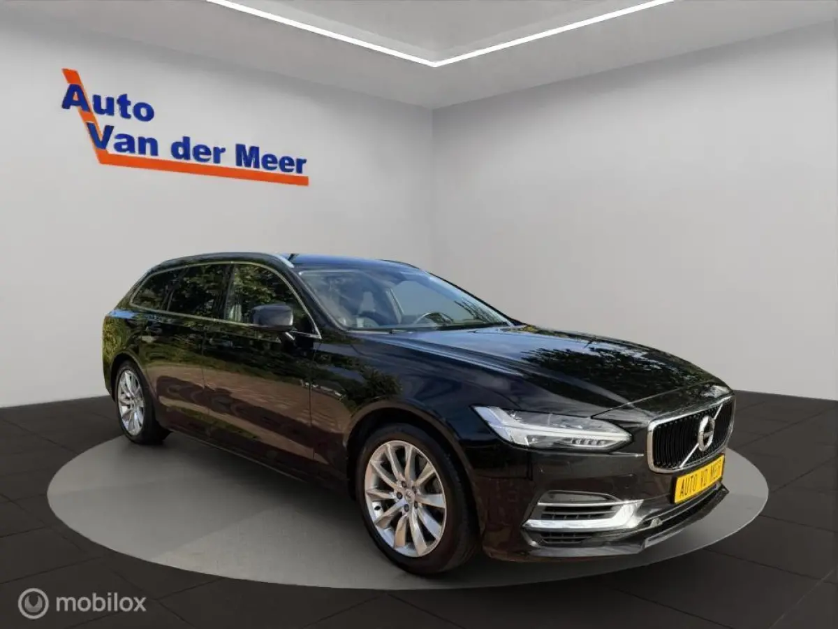 2.0 T8 AWD Inscription/ Navigatie / Trekhaak / Etc