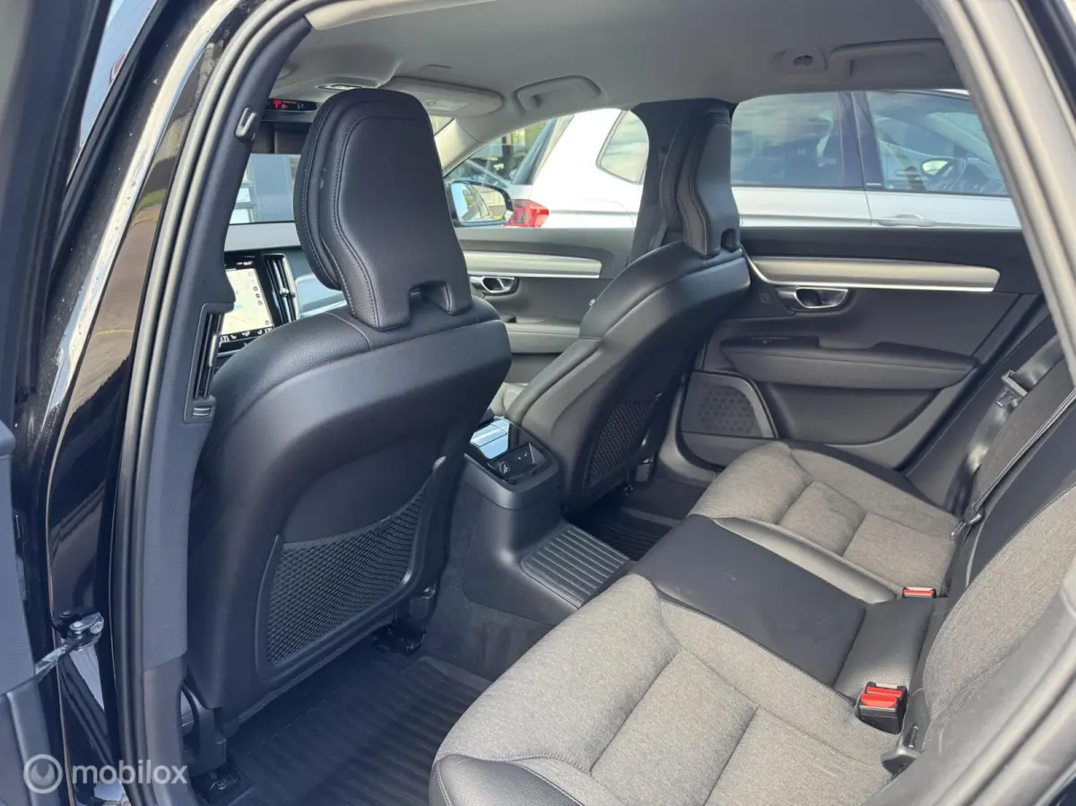 2.0 T8 AWD Inscription/ Navigatie / Trekhaak / Etc