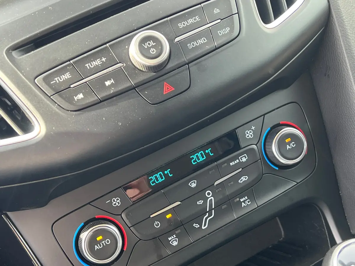 1.0 Titanium - Deep Impact Blue - SYNC3/LED/Drive Assist