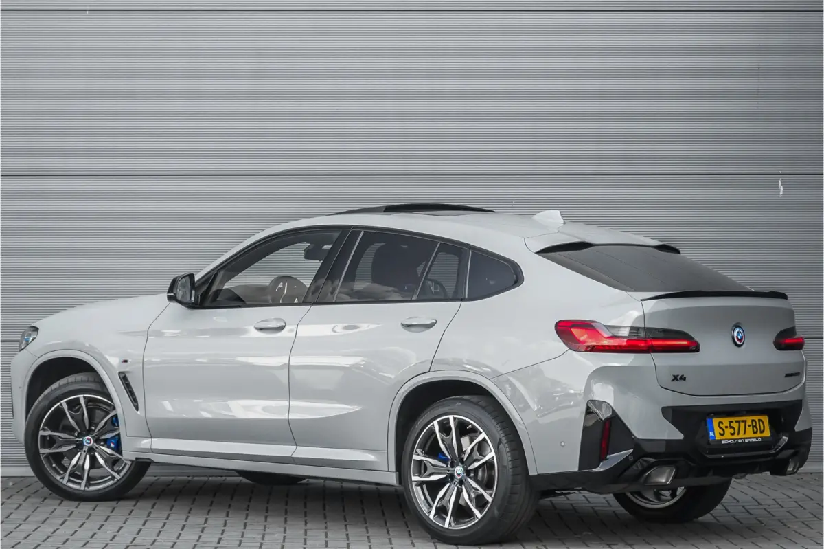 xDrive20i M-Sport Pano Laser Stuurverw Trekhaak Individual 20"