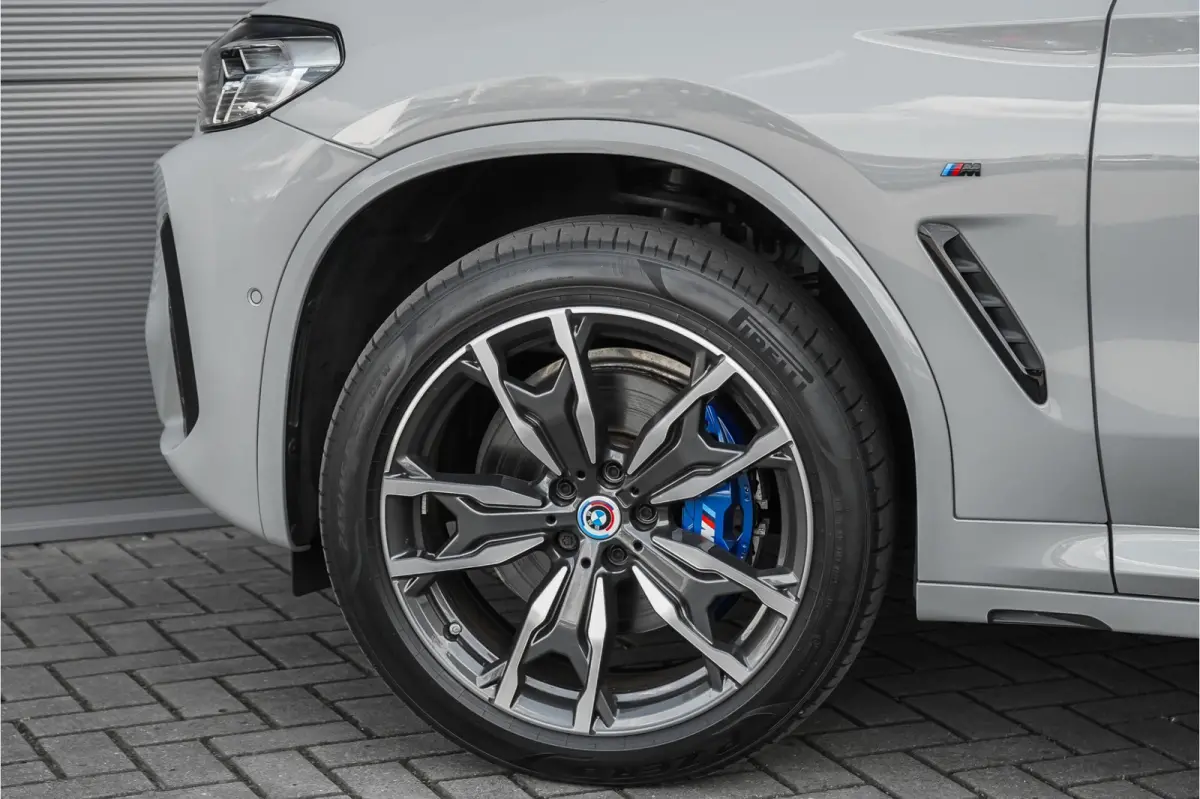 xDrive20i M-Sport Pano Laser Stuurverw Trekhaak Individual 20"
