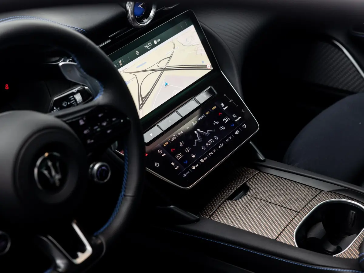 AWD Folgore 92.5 kWh | 760PK | Fuoriserie Paint | Sonus Faber Premium Audio | 360° Camera |