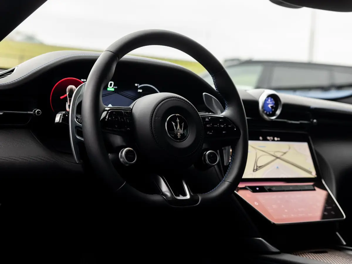 AWD Folgore 92.5 kWh | 760PK | Fuoriserie Paint | Sonus Faber Premium Audio | 360° Camera |