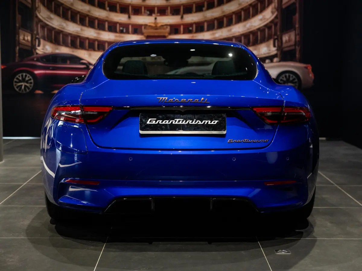 AWD Folgore 92.5 kWh | 760PK | Fuoriserie Paint | Sonus Faber Premium Audio | 360° Camera |