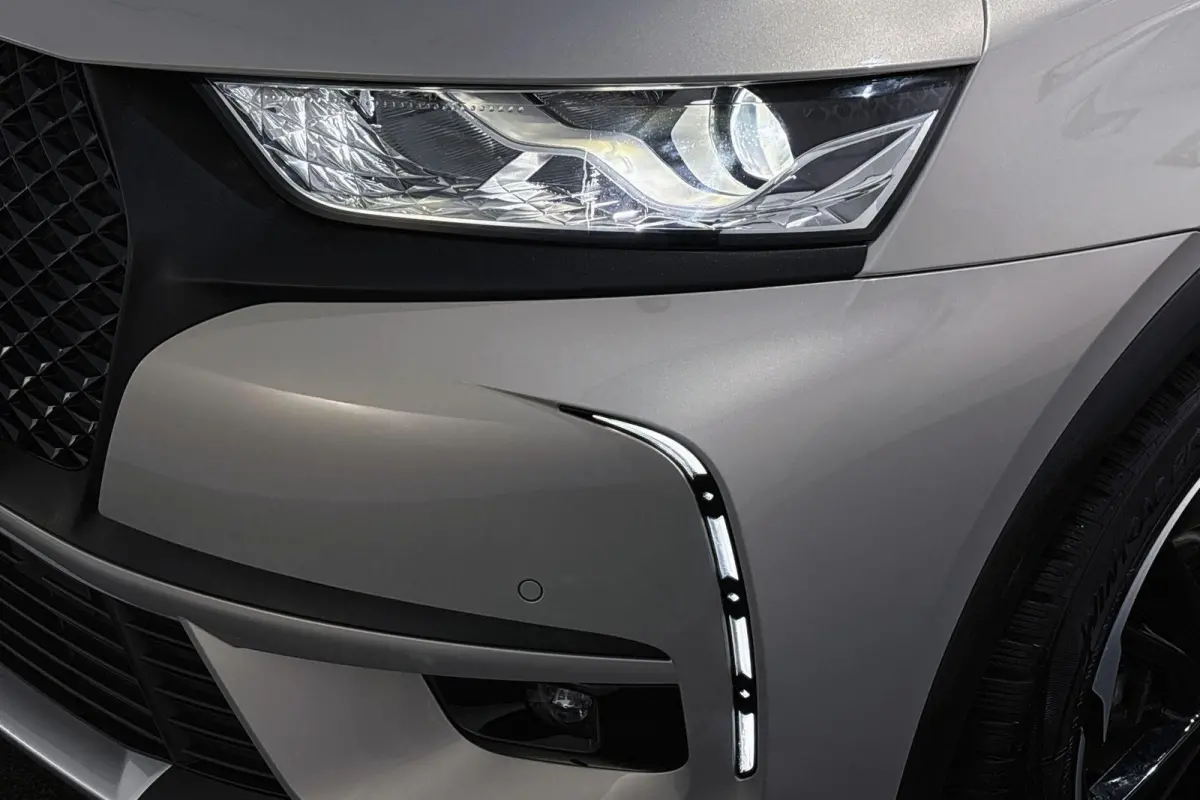 E-Tense Performance Line Panoramadak Stoelverwarming Camera Carplay 19"