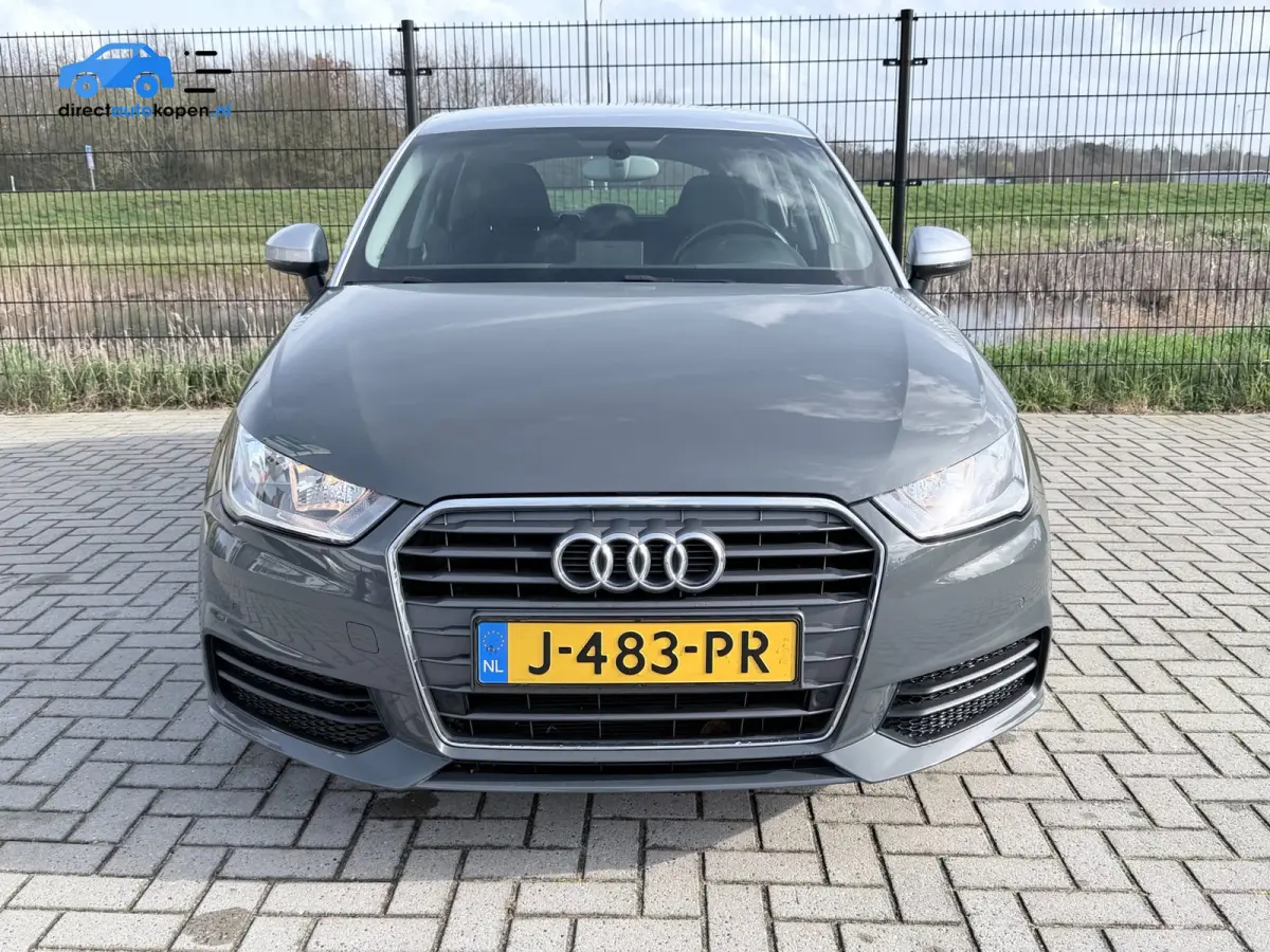 1.0 TFSI | NAVI | Airco | PDC | 17"LMV