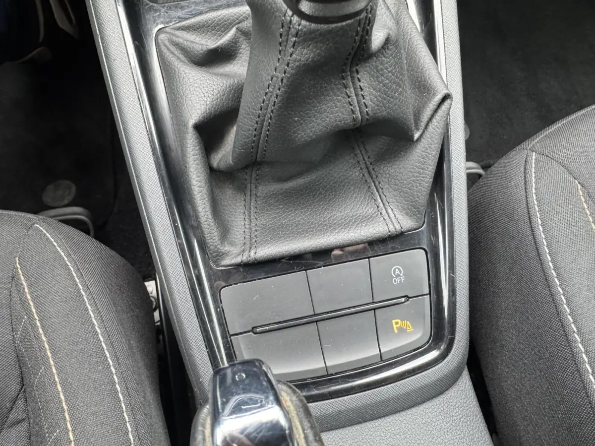 1.0 TSI Active 5 drs Apple carplay