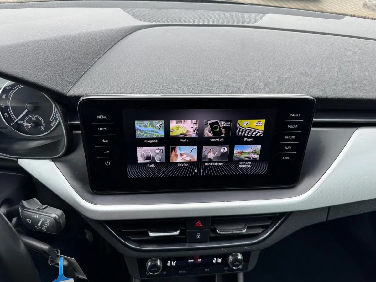 1.0 TSI Active 5 drs Apple carplay