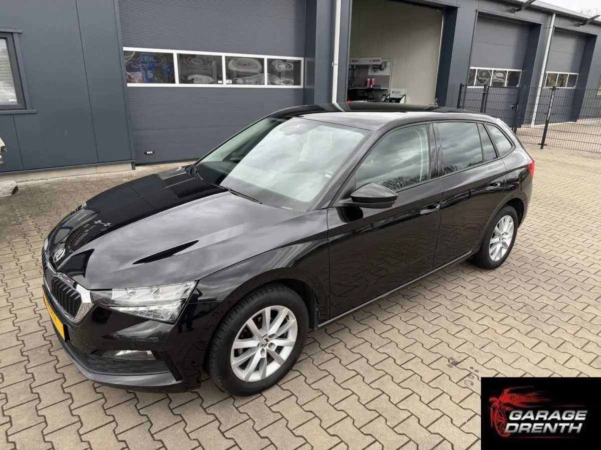 1.0 TSI Active 5 drs Apple carplay
