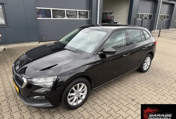 1.0 TSI Active 5 drs Apple carplay