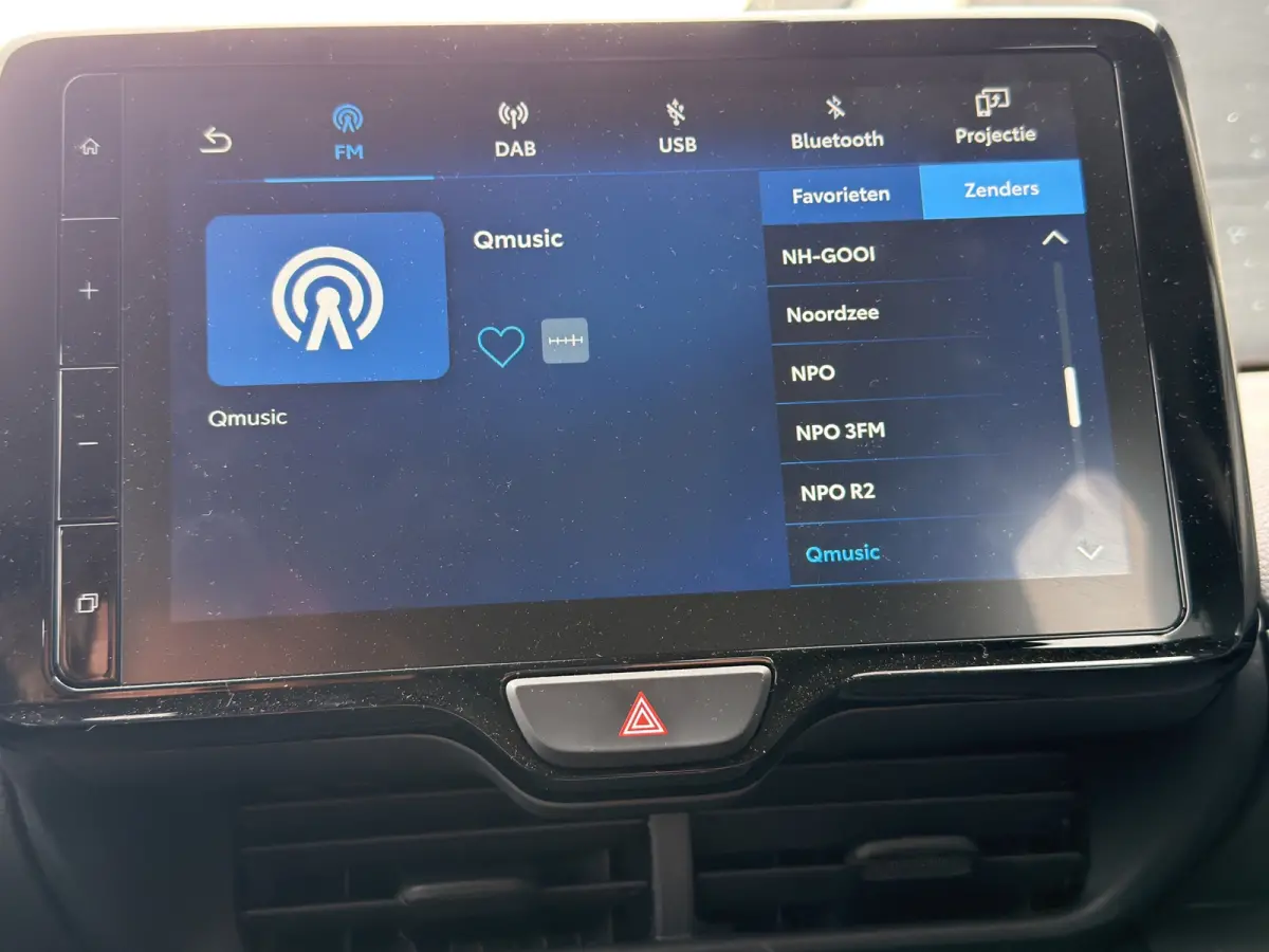 1.5 Centre-line | Apple Carplay/Android Auto | Achteruitrijcamera | Verwarmde voorstoelen | Cruise control adaptief |
