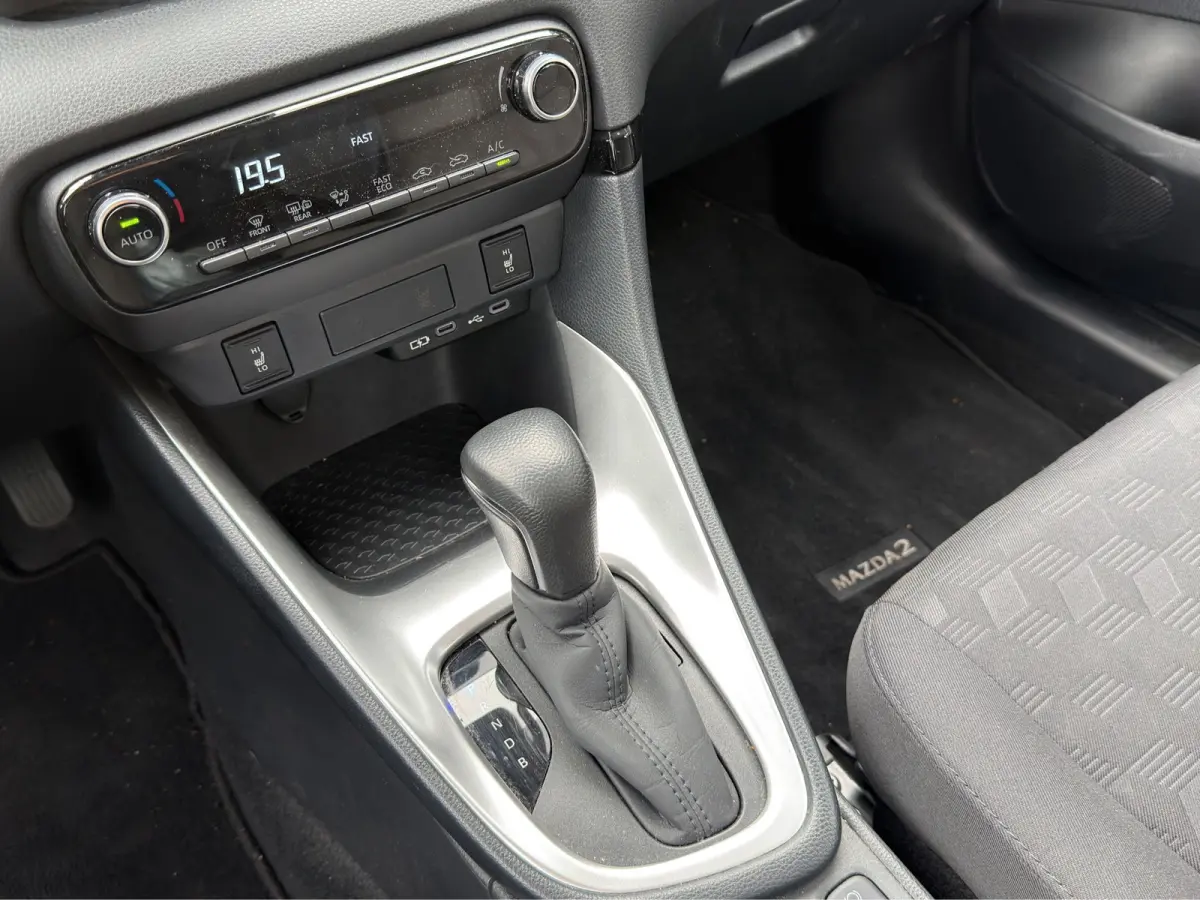 1.5 Centre-line | Apple Carplay/Android Auto | Achteruitrijcamera | Verwarmde voorstoelen | Cruise control adaptief |