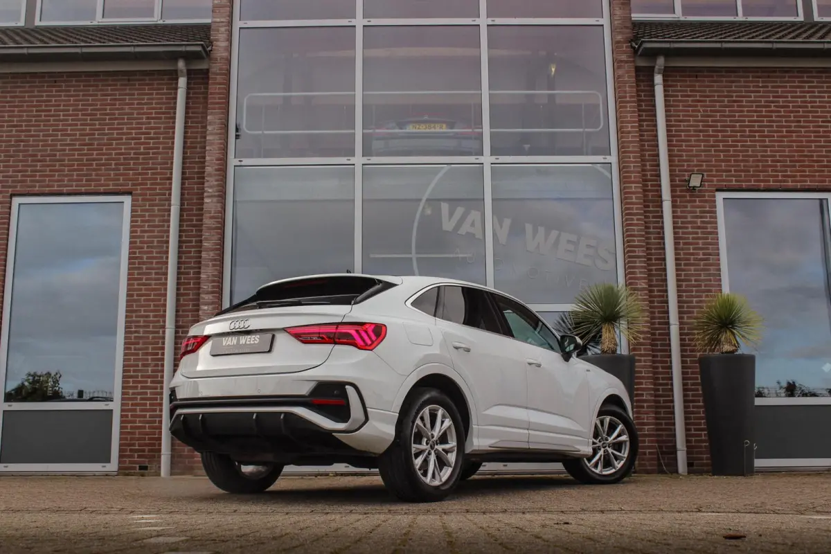 35 TDI Pro Line S | S-line | Apple Carplay | Achteruitrijcamera | Virtual Cockpit | Rijstrooksensor | Cruise control | Trekhaak | MMI Navigatie | Leer | Parkeer assistent
