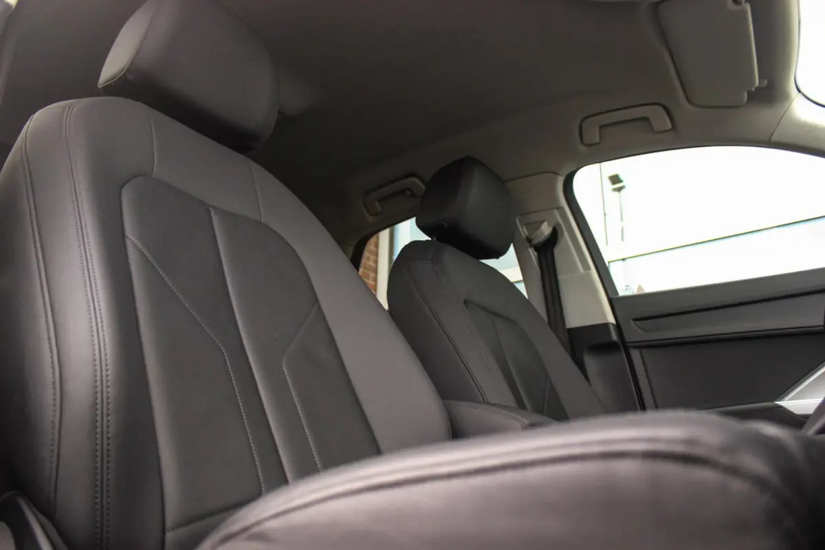 35 TDI Pro Line S | S-line | Apple Carplay | Achteruitrijcamera | Virtual Cockpit | Rijstrooksensor | Cruise control | Trekhaak | MMI Navigatie | Leer | Parkeer assistent