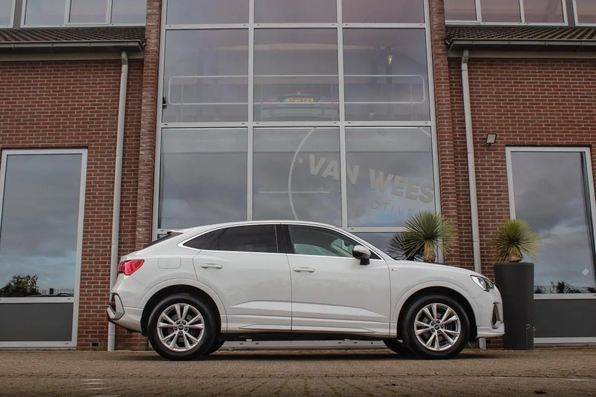 35 TDI Pro Line S | S-line | Apple Carplay | Achteruitrijcamera | Virtual Cockpit | Rijstrooksensor | Cruise control | Trekhaak | MMI Navigatie | Leer | Parkeer assistent