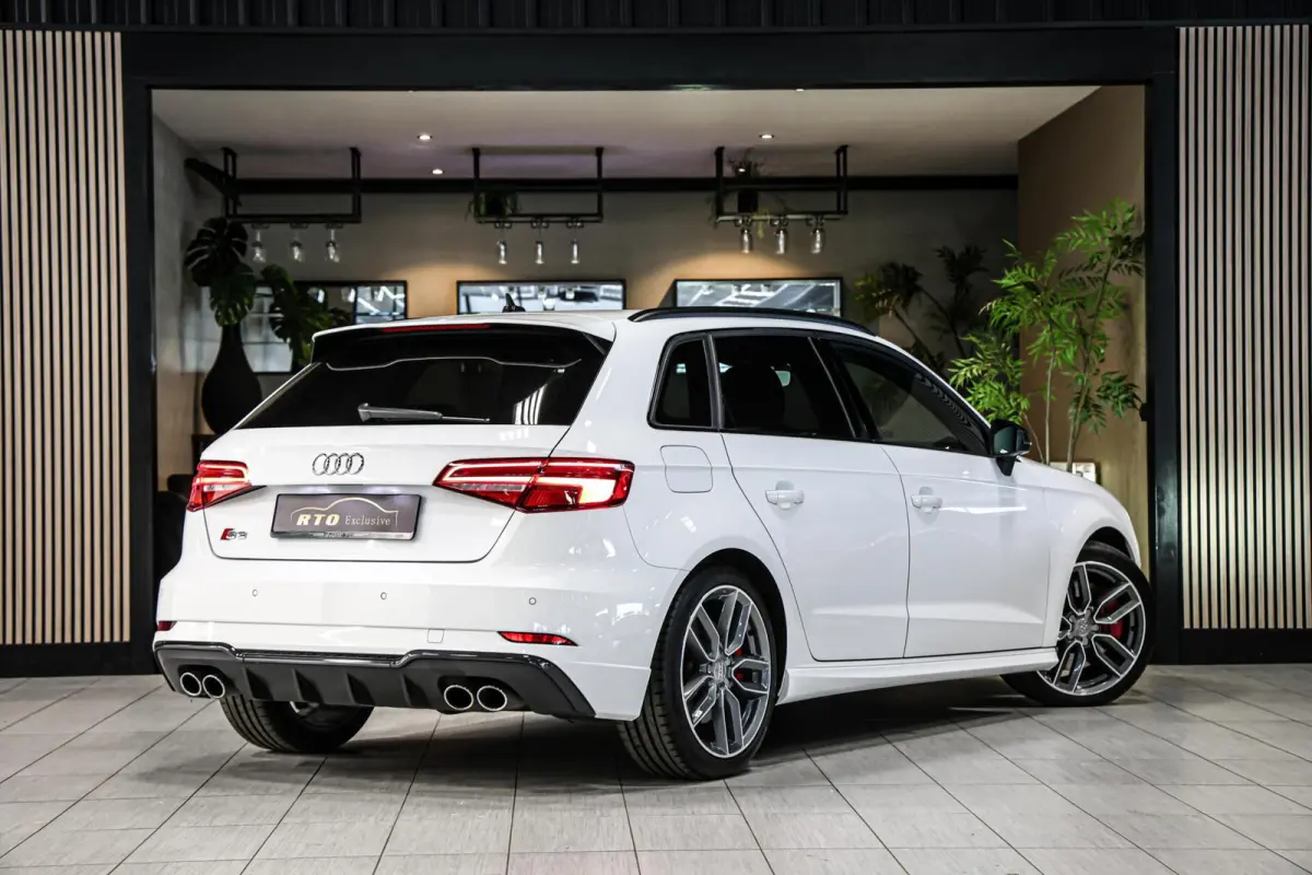 2.0 TFSI S3 quattro 53000 KM VIRTUAL ECC NAVIGATIE DAB.