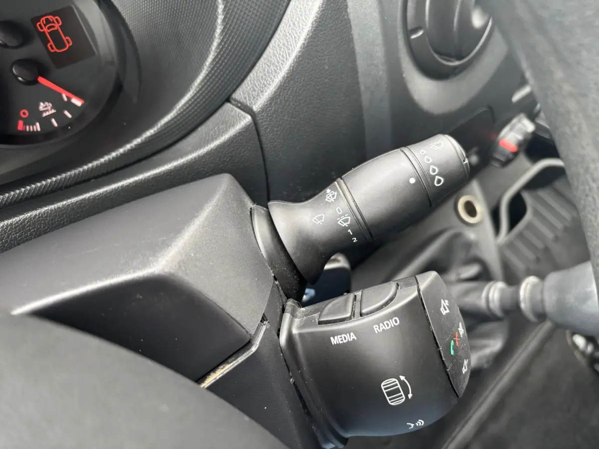 2.3 dCi L2H2*A/C*CRUISE*NAVI*HAAK*CAM*IMPERIAAL*