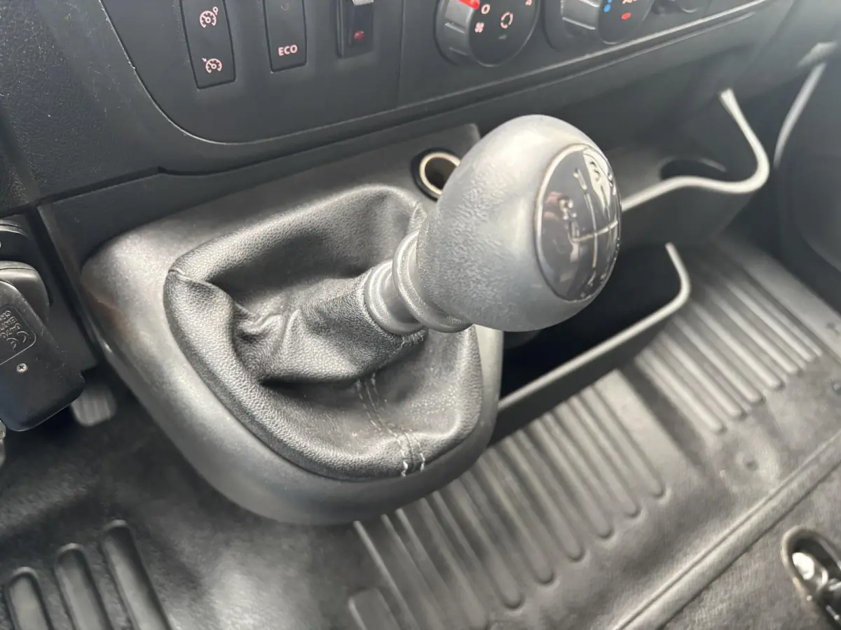 2.3 dCi L2H2*A/C*CRUISE*NAVI*HAAK*CAM*IMPERIAAL*