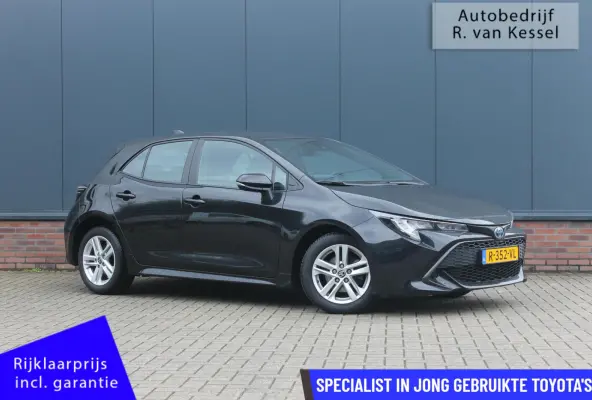 1.8 Hybrid Active I Navigatie I Carplay I ACC I Allseason I NL-auto