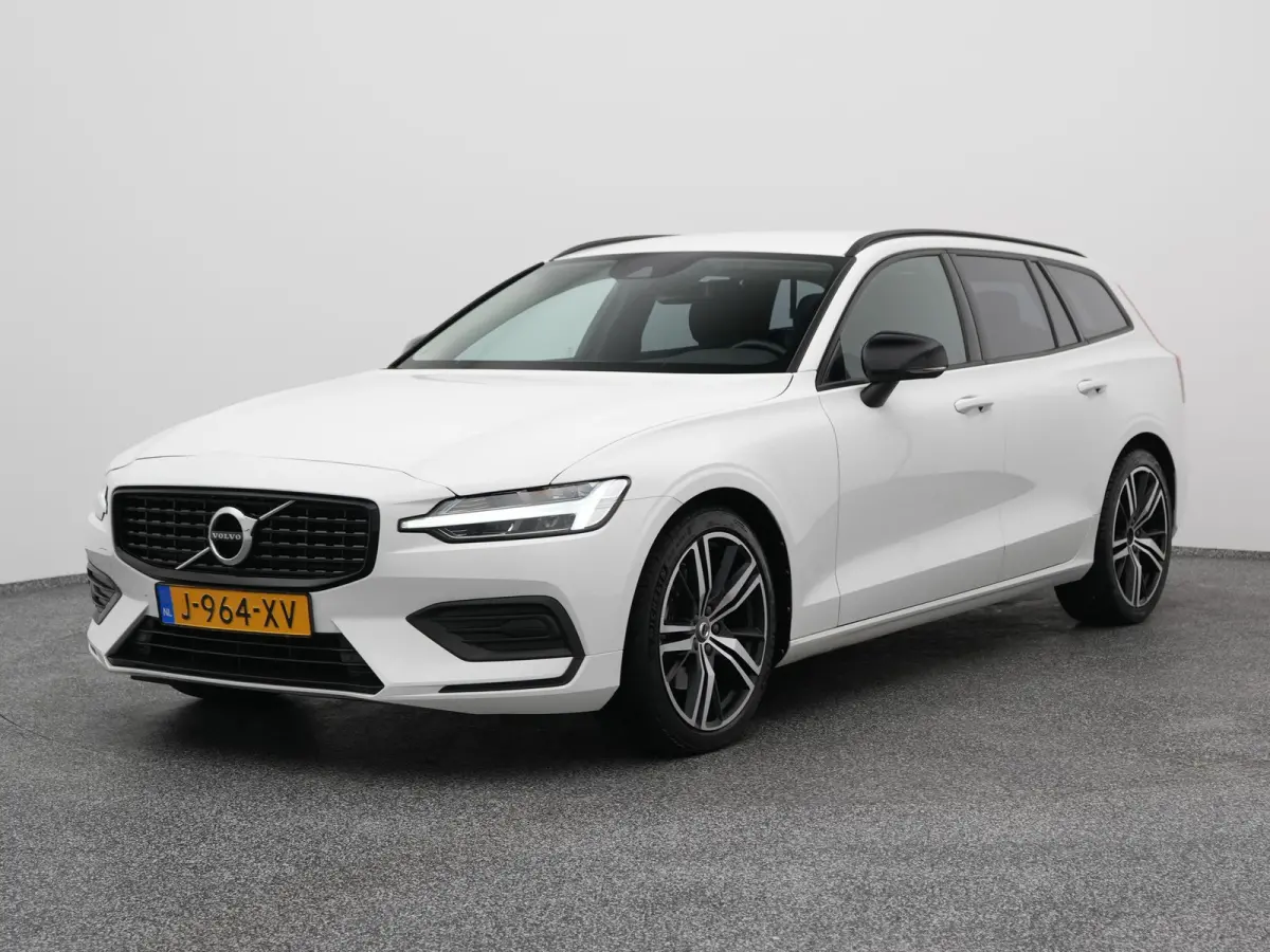 2.0 B3 Momentum Advantage | CRUISE | CARPLAY