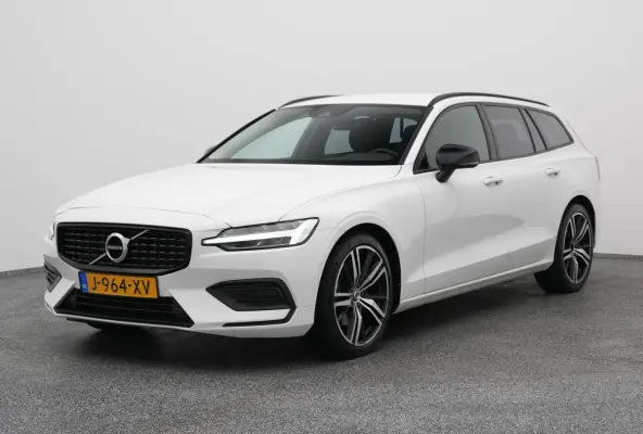 2.0 B3 Momentum Advantage | CRUISE | CARPLAY