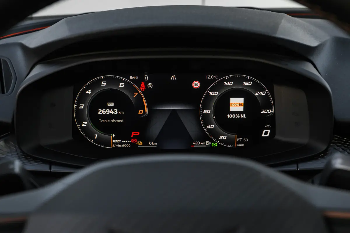 1.5 TSI e-Hybrid 272pk VZ Performance | Sennheiser sound System | Alcantara bekleding | Head-up display | Panoramadak | Elektrisch verstelb. voorstoelen | Navigatie | 20" LMV
