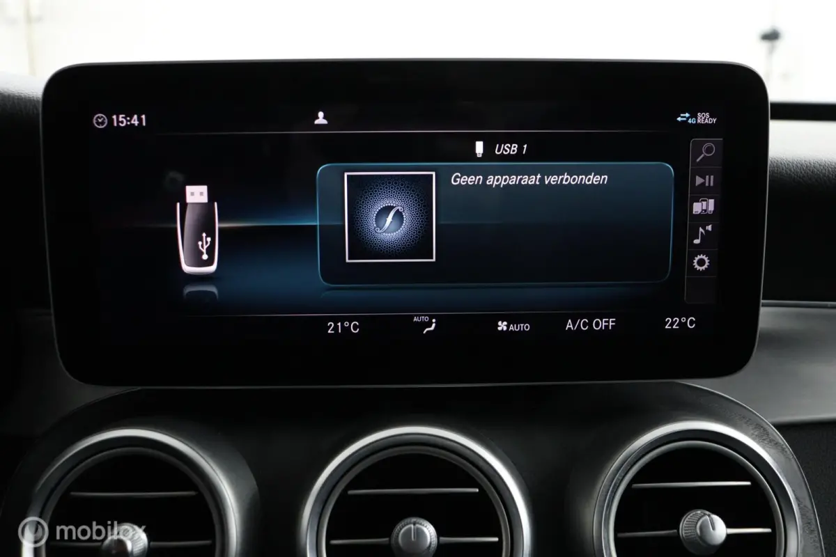 180 Business Solution AMG-Line 157 PK | Facelift model | Automaat | Digitale tellers | 360 camera | DEALER-STAAT |