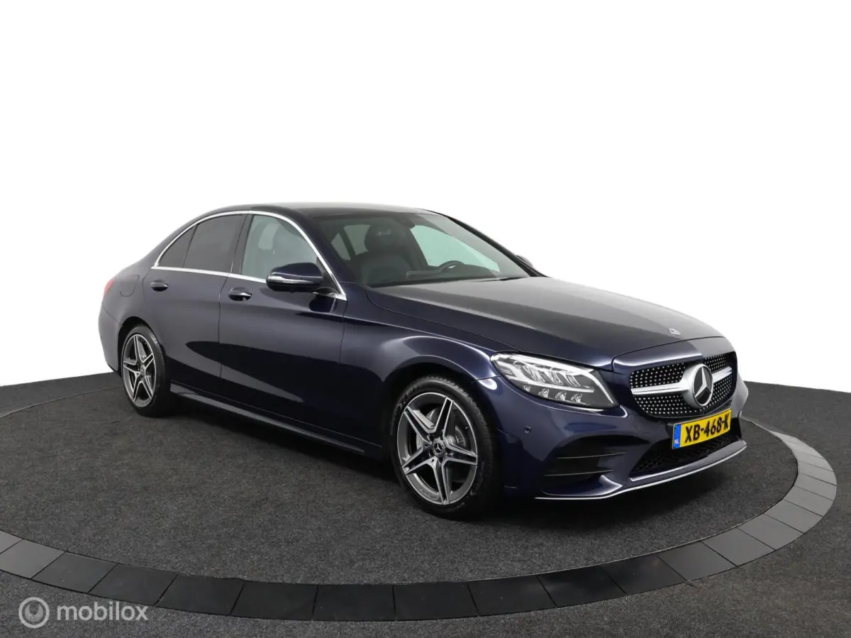 180 Business Solution AMG-Line 157 PK | Facelift model | Automaat | Digitale tellers | 360 camera | DEALER-STAAT |