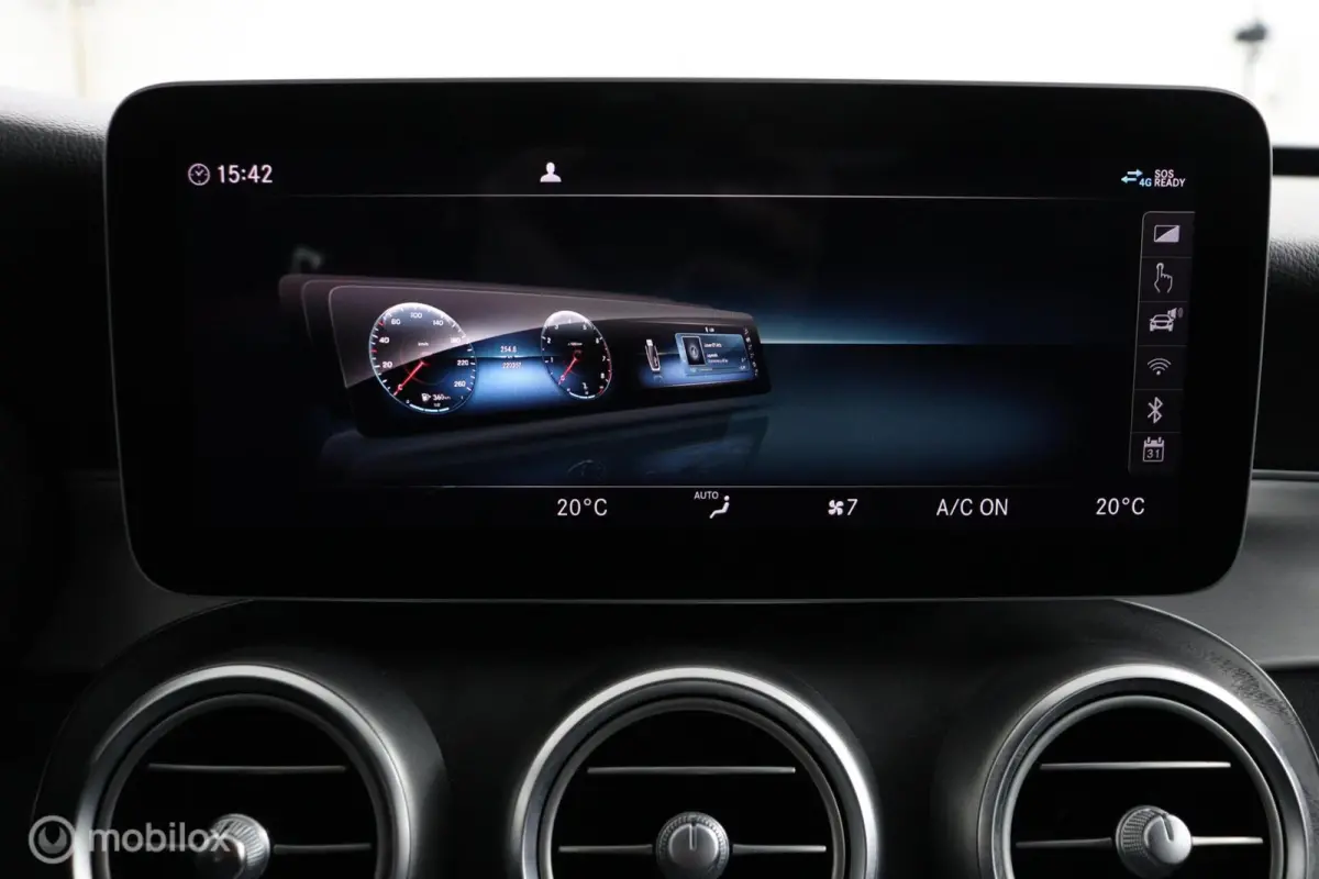 180 Business Solution AMG-Line 157 PK | Facelift model | Automaat | Digitale tellers | 360 camera | DEALER-STAAT |