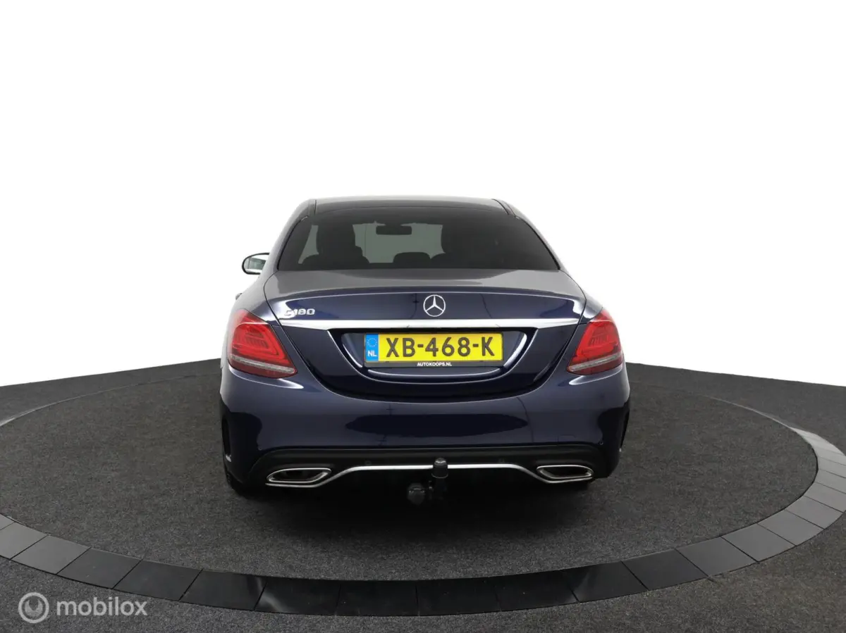 180 Business Solution AMG-Line 157 PK | Facelift model | Automaat | Digitale tellers | 360 camera | DEALER-STAAT |