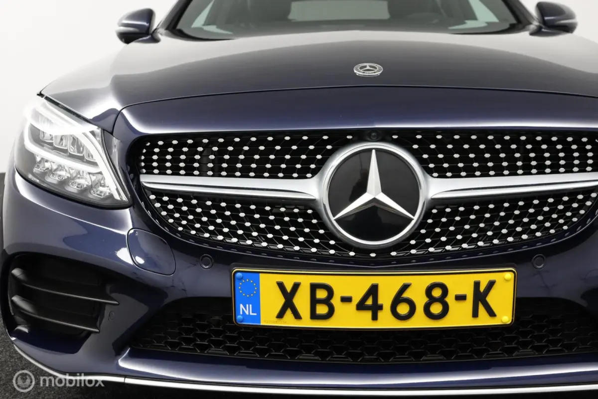 180 Business Solution AMG-Line 157 PK | Facelift model | Automaat | Digitale tellers | 360 camera | DEALER-STAAT |