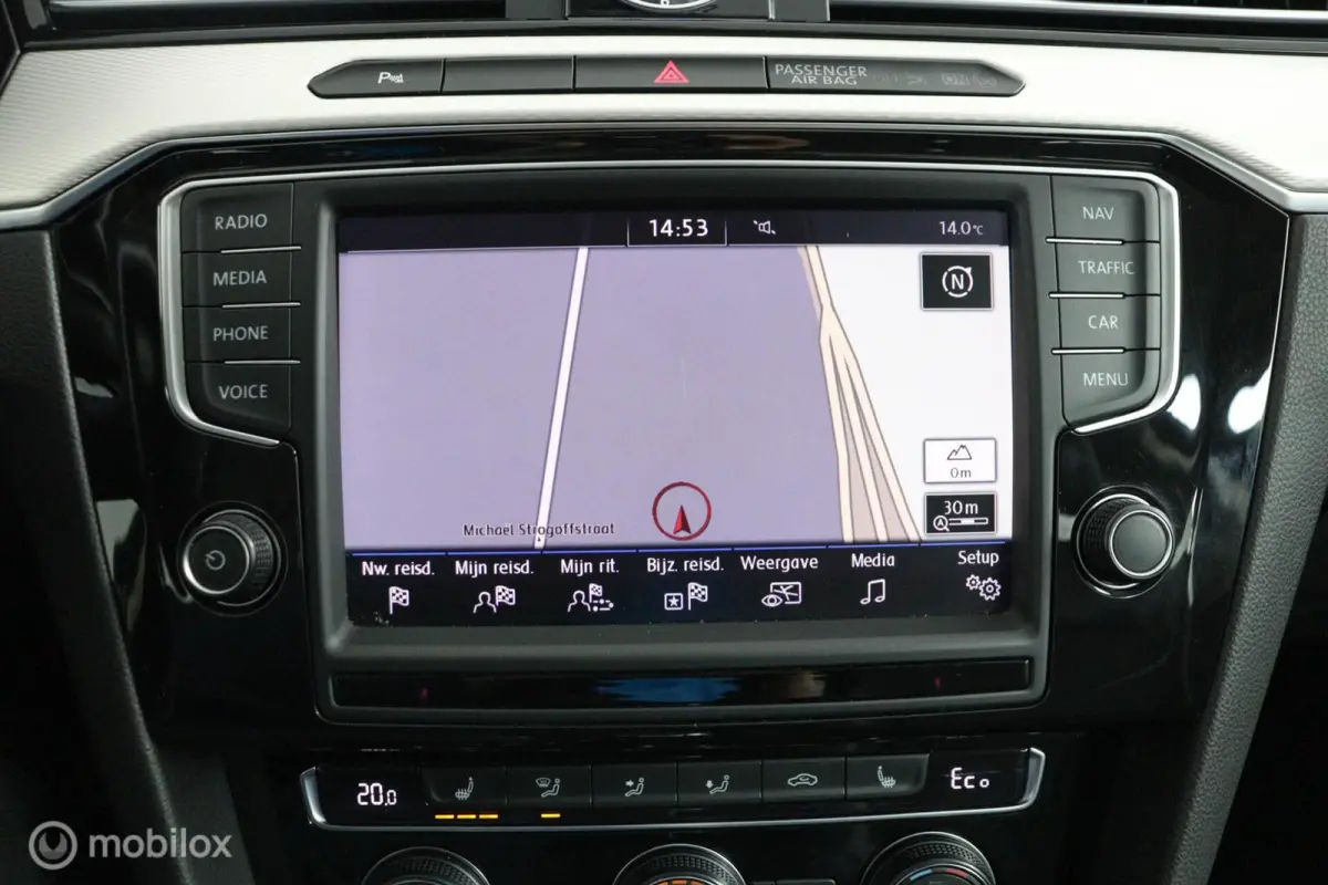Sedan 1.4 TSI GTE Highline 218 PK Plug-in hybride | 78,7% SOH | Elec. stoelen met verwarming | Trekhaak afneembaar | Adaptieve cruise controle | PDC | 17LMV | DEALER-STAAT