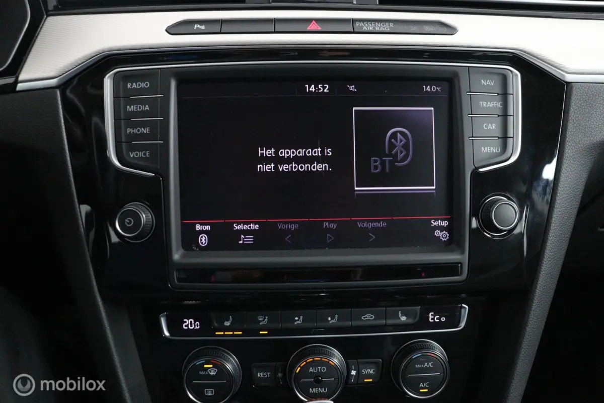 Sedan 1.4 TSI GTE Highline 218 PK Plug-in hybride | 78,7% SOH | Elec. stoelen met verwarming | Trekhaak afneembaar | Adaptieve cruise controle | PDC | 17LMV | DEALER-STAAT