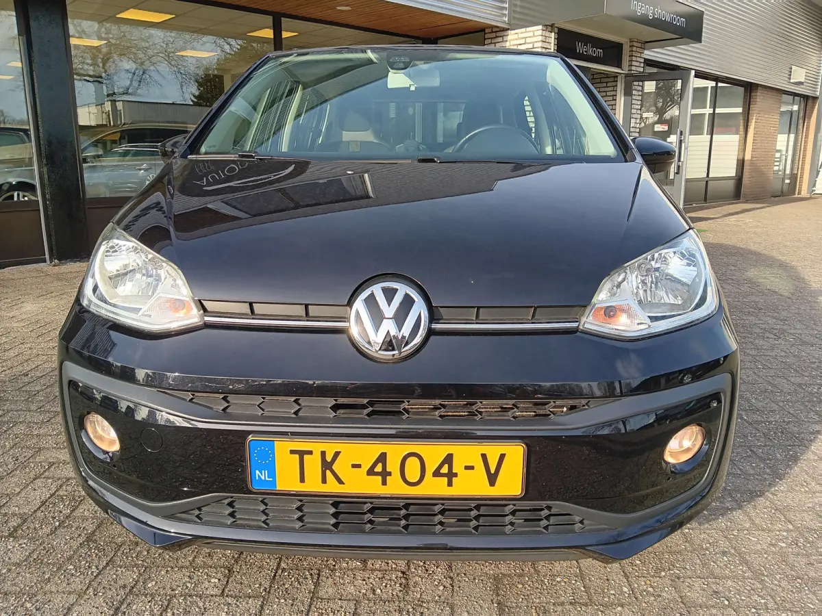 Up! 1.0 BMT high up! AIRCO,CRUISE,CAMERA,PDC,LMV,SUPER MOOI,ORG NL