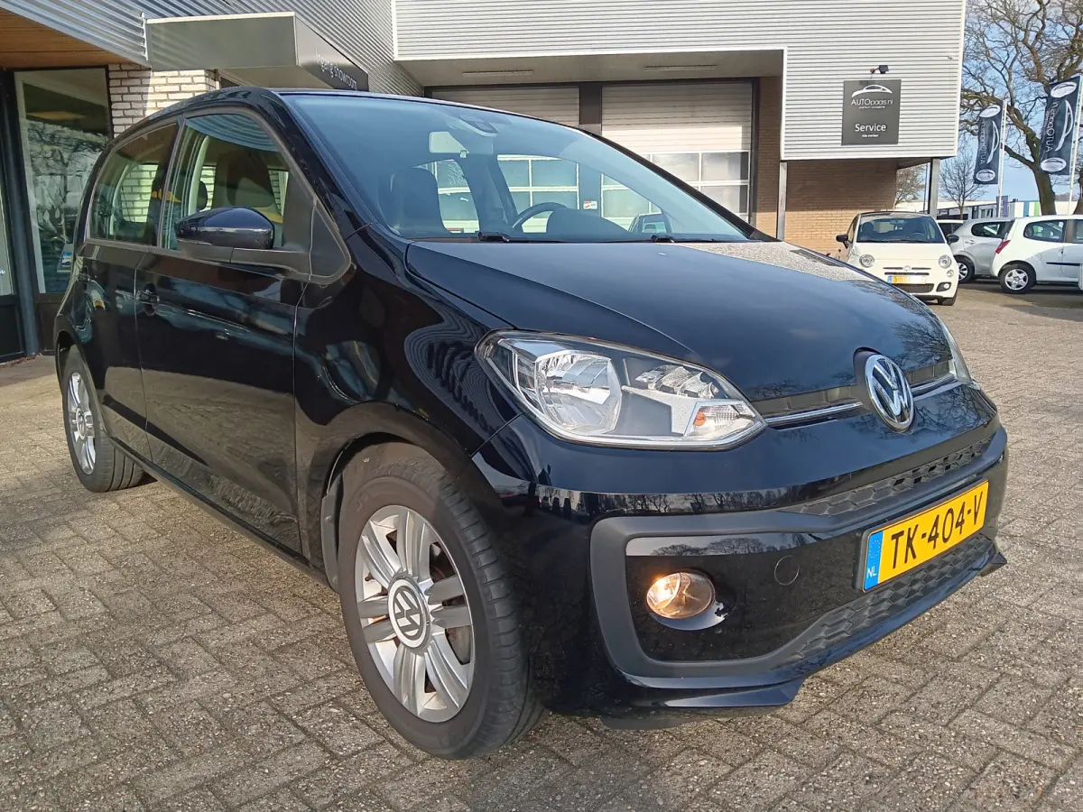 Up! 1.0 BMT high up! AIRCO,CRUISE,CAMERA,PDC,LMV,SUPER MOOI,ORG NL
