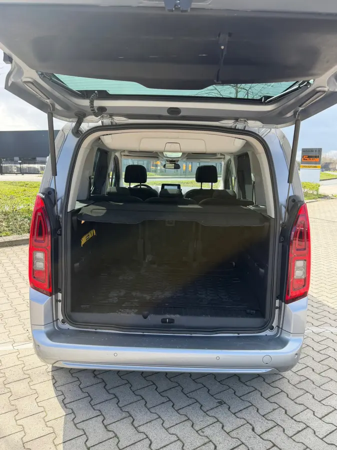 1.2 Turbo / head up / panoramadak / alle optie's