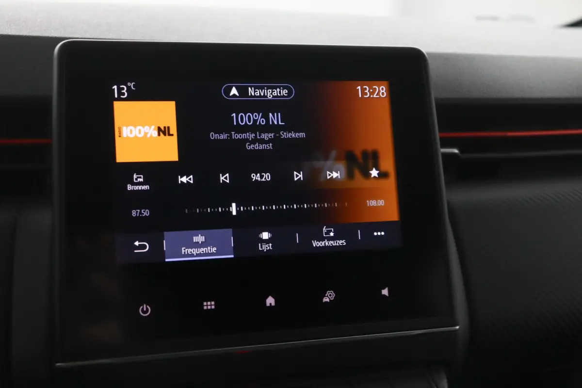 E-Tech Hybrid 140 R.S. Line | Parkeercamera | Navigatie | Climate Control |