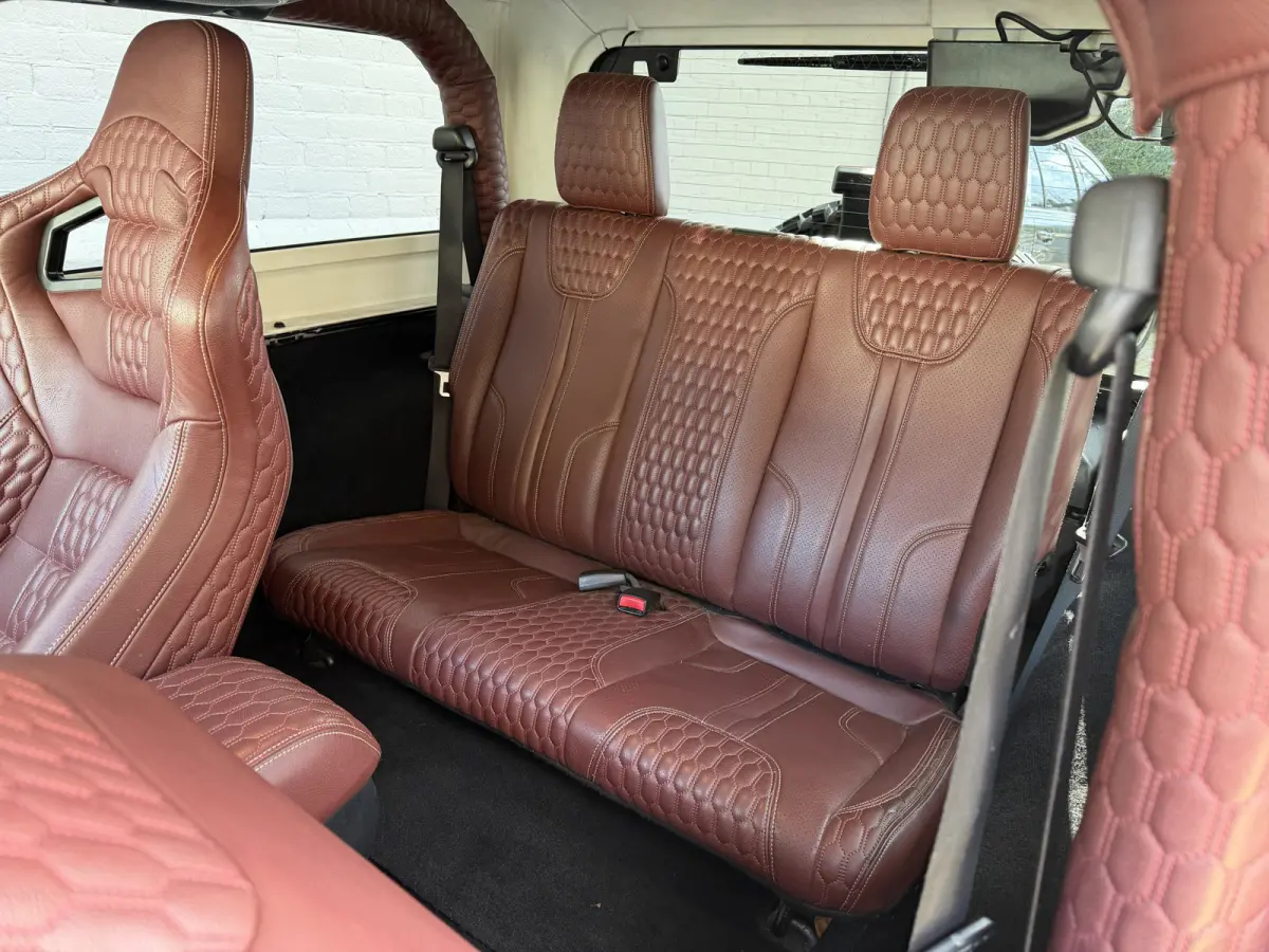 3.6 Sahara Chelsea uitvoering Cabrio Trekhaak afneembaar