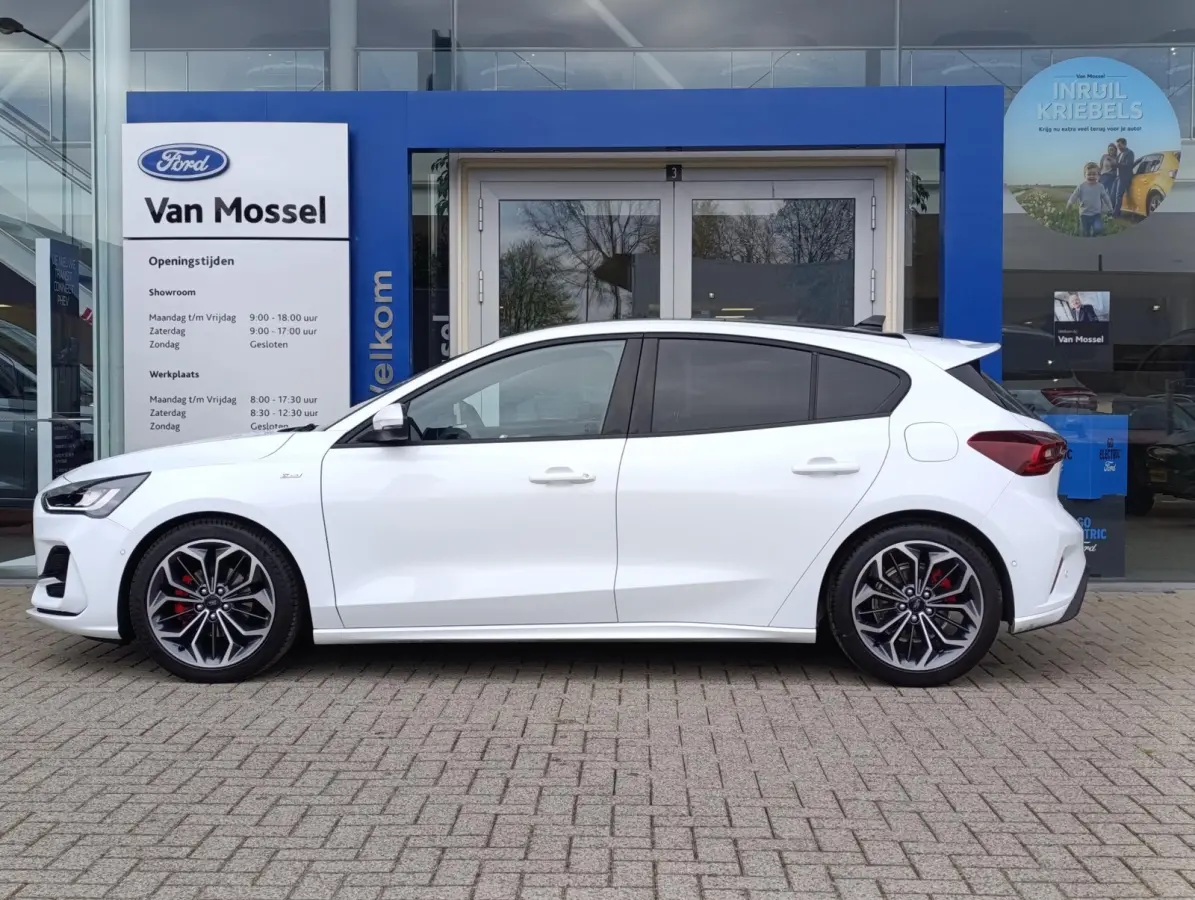 1.0 EcoBoost Hybrid ST Line X Panorama dak| Leder | Adaptieve Cruise | Dodehoeksensoren | Stoel/stuur stoelverwarming | 18-Inch | Elek. stoelen