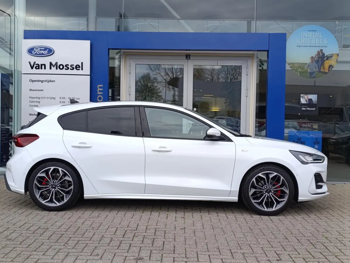 1.0 EcoBoost Hybrid ST Line X Panorama dak| Leder | Adaptieve Cruise | Dodehoeksensoren | Stoel/stuur stoelverwarming | 18-Inch | Elek. stoelen