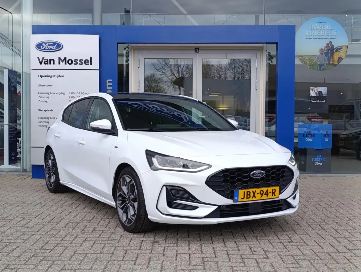 1.0 EcoBoost Hybrid ST Line X Panorama dak| Leder | Adaptieve Cruise | Dodehoeksensoren | Stoel/stuur stoelverwarming | 18-Inch | Elek. stoelen