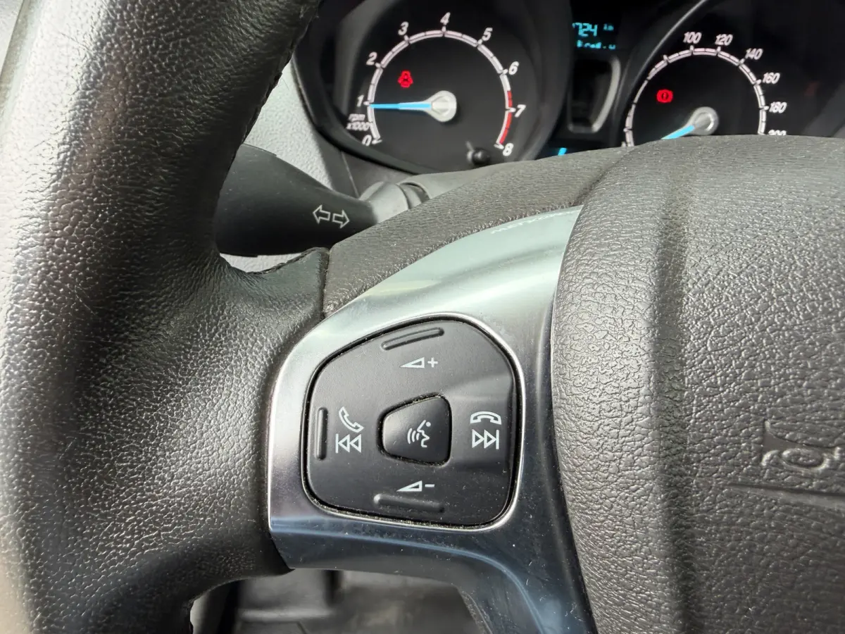1.0 100PK Euro 6 Ambiente Start&Stop Climate Control/pdc/