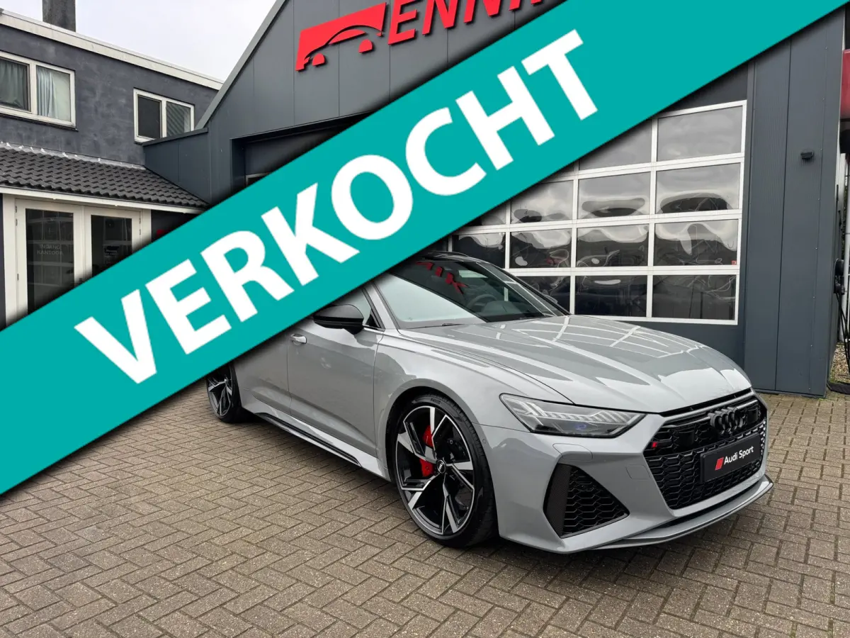 4.0 TFSI quattro Dynamic Plus / Pano / Night Vision / B&O 3D / Softclose / Keramisch / Carbon Pakket / Alcantara .