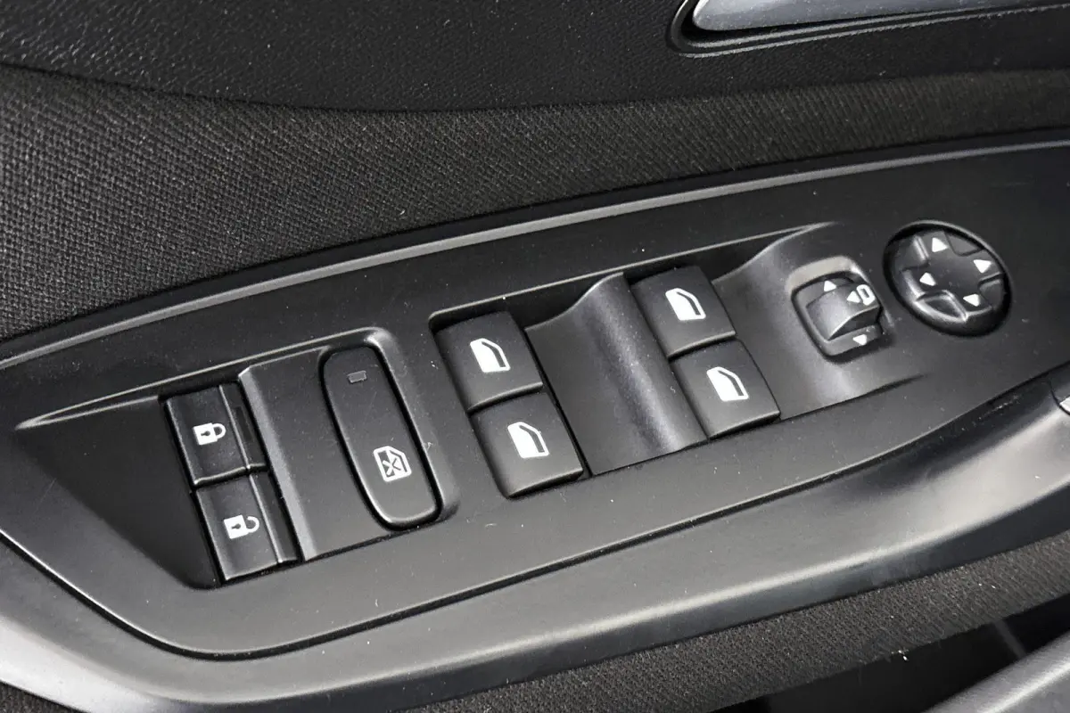 1.2 PureTech Active Pack Business Apple CarPlay Adaptieve Cruise Control